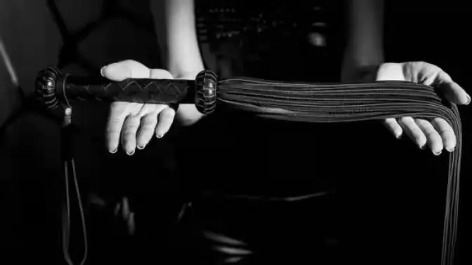 西檬之家-Sub是什么？BDSM新人入圈指南